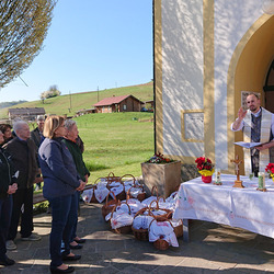 Segnung der Osterspeisen in Maierdorf